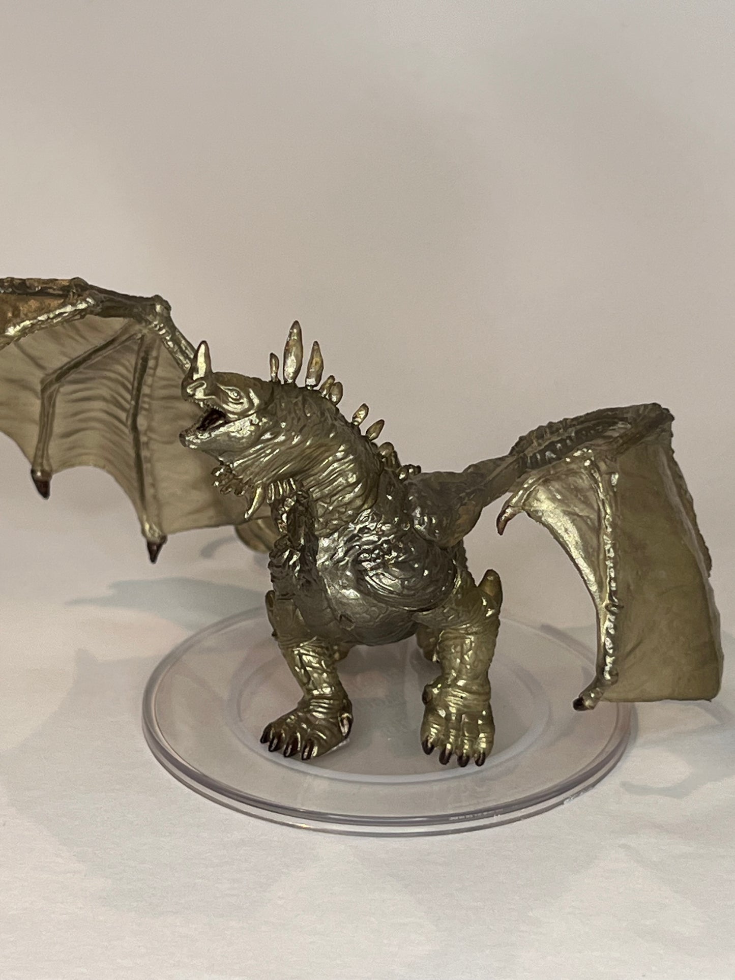 Young Crystal Dragon - Fizban's Treasury of Dragons 27/46